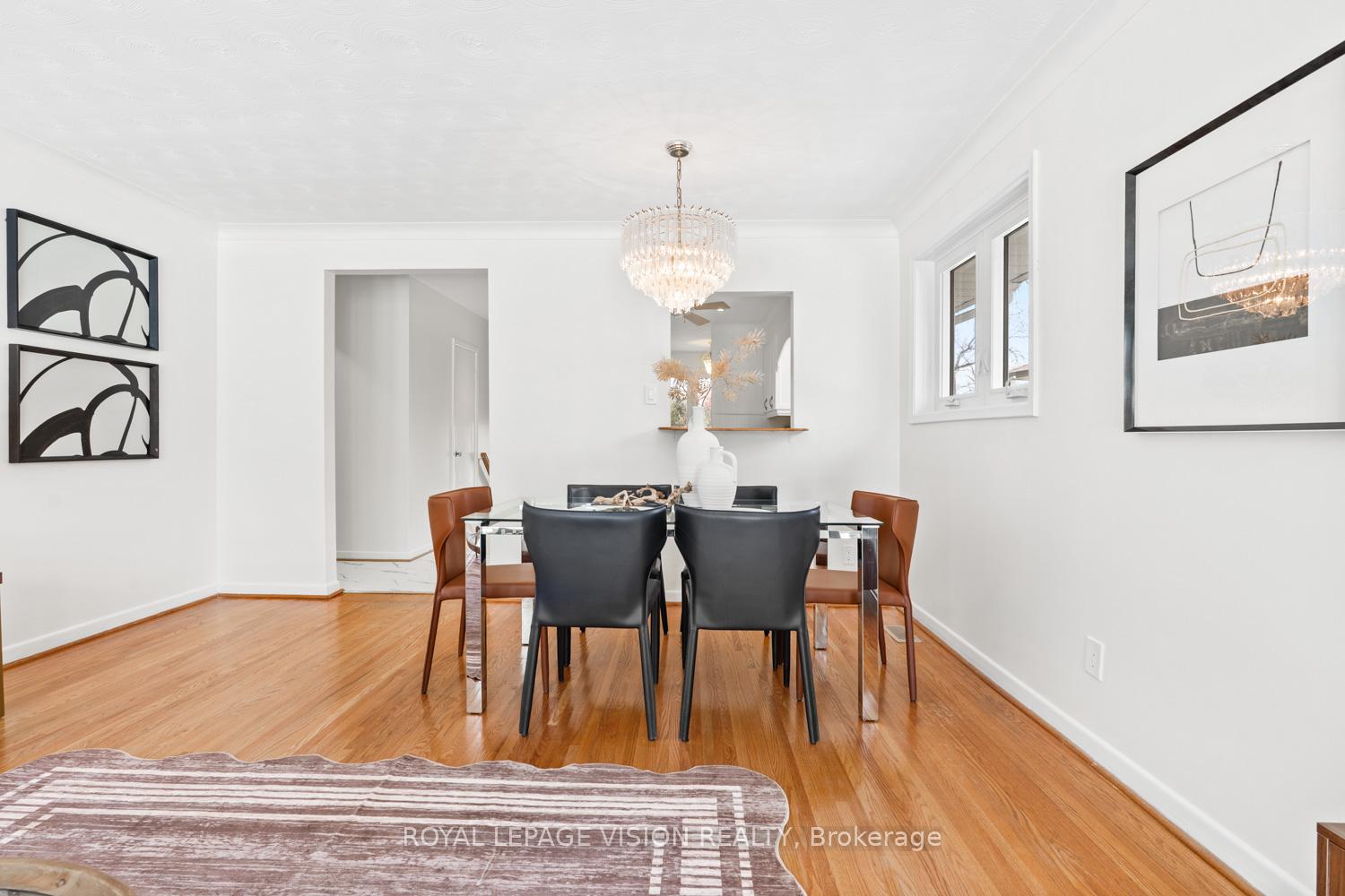 Photo 9 of 6 Macduff Crescent, Scarborough, Cliffcrest — HOMEH