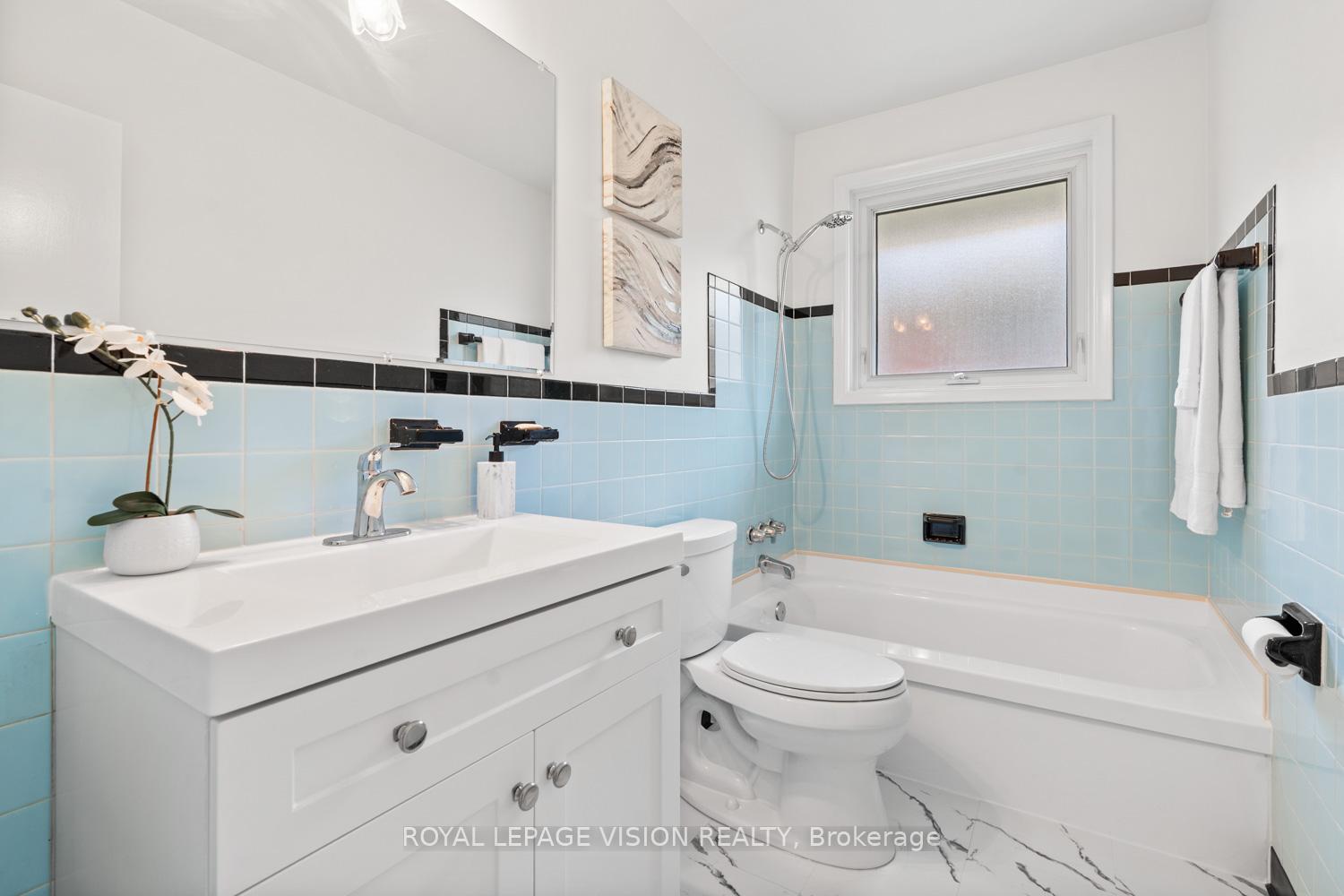 Photo 21 of 6 Macduff Crescent, Scarborough, Cliffcrest — HOMEH