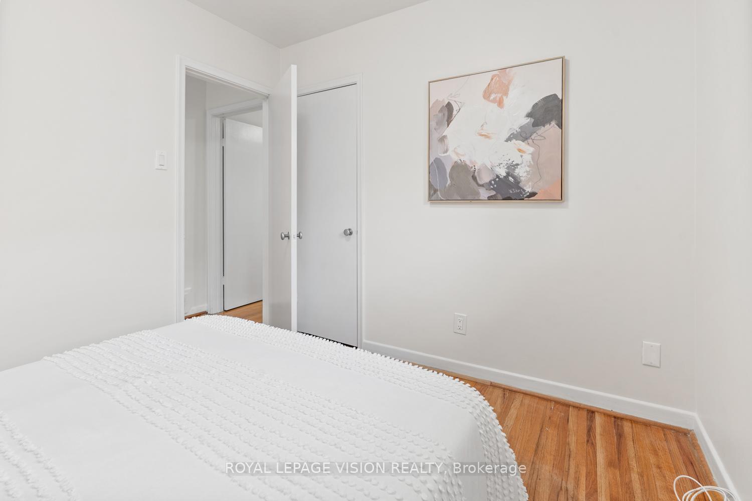 Photo 23 of 6 Macduff Crescent, Scarborough, Cliffcrest — HOMEH