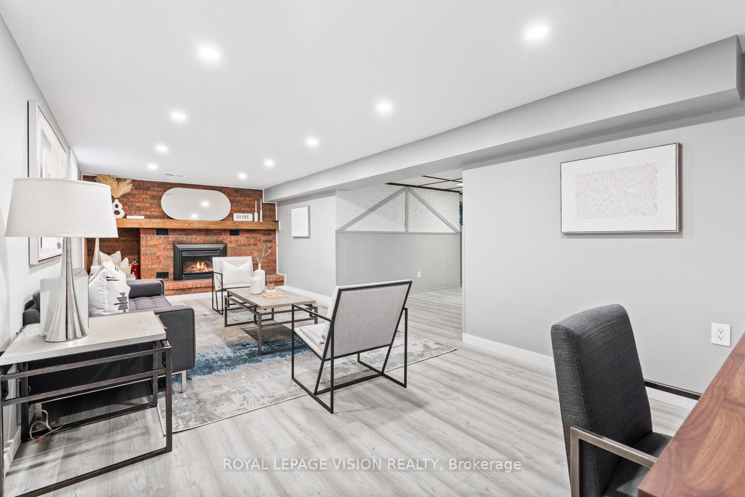 Photo 29 of 6 Macduff Crescent, Scarborough, Cliffcrest — HOMEH