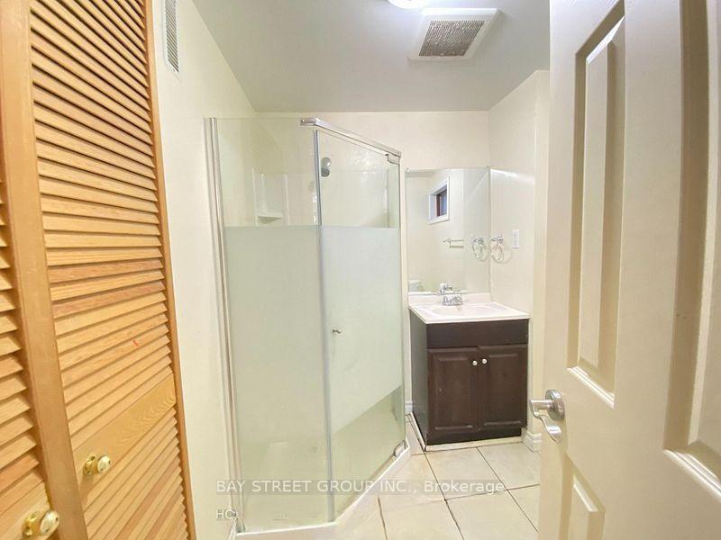 Photo 12 of Unit Basement, 19 Redwood Lane, Markham, Unionville — HOMEH