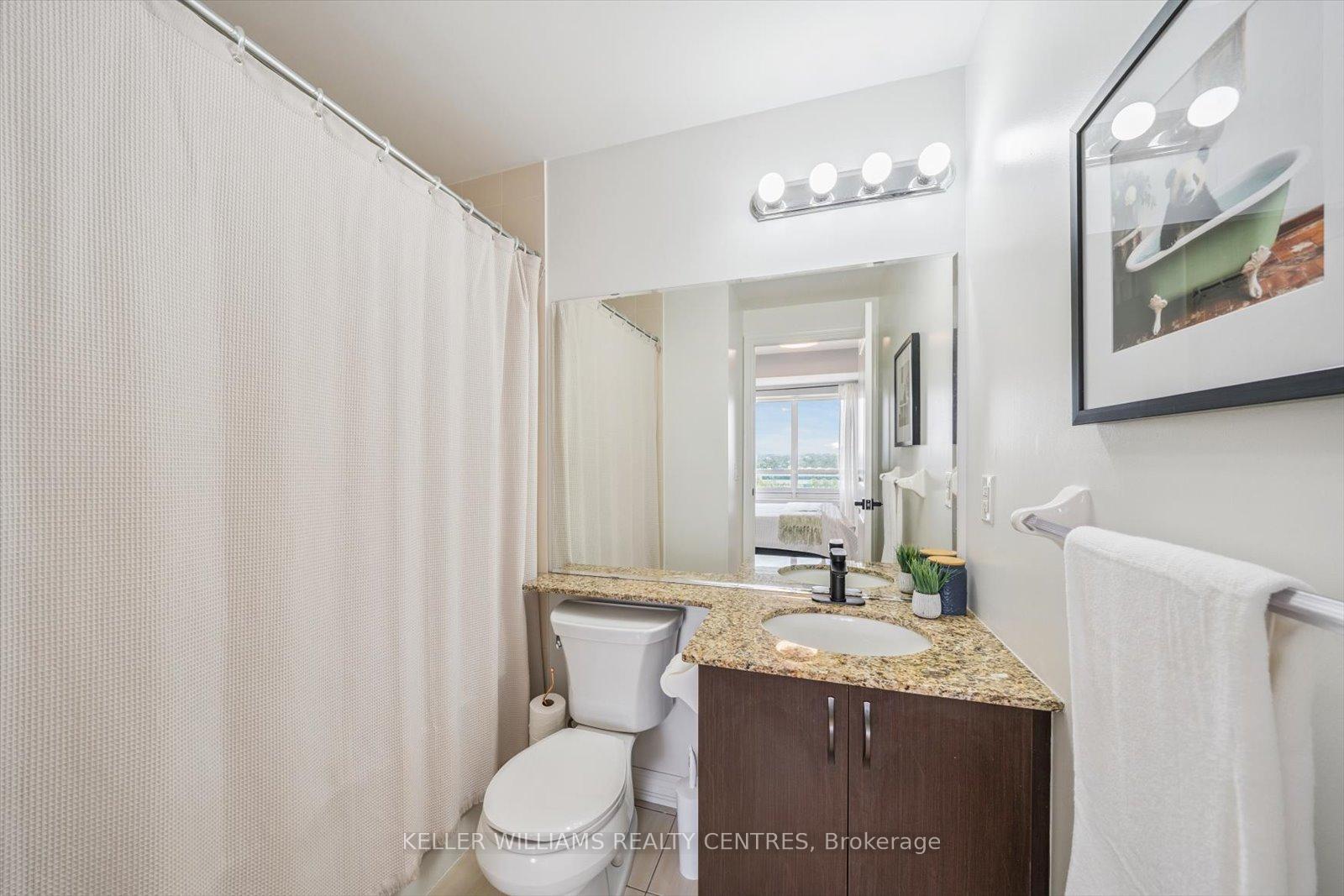 Photo 5 of Unit 902, 9245 Jane Street, Vaughan, Maple — HOMEH