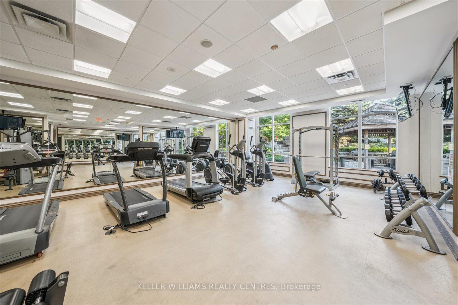 Photo 13 of Unit 902, 9245 Jane Street, Vaughan, Maple — HOMEH