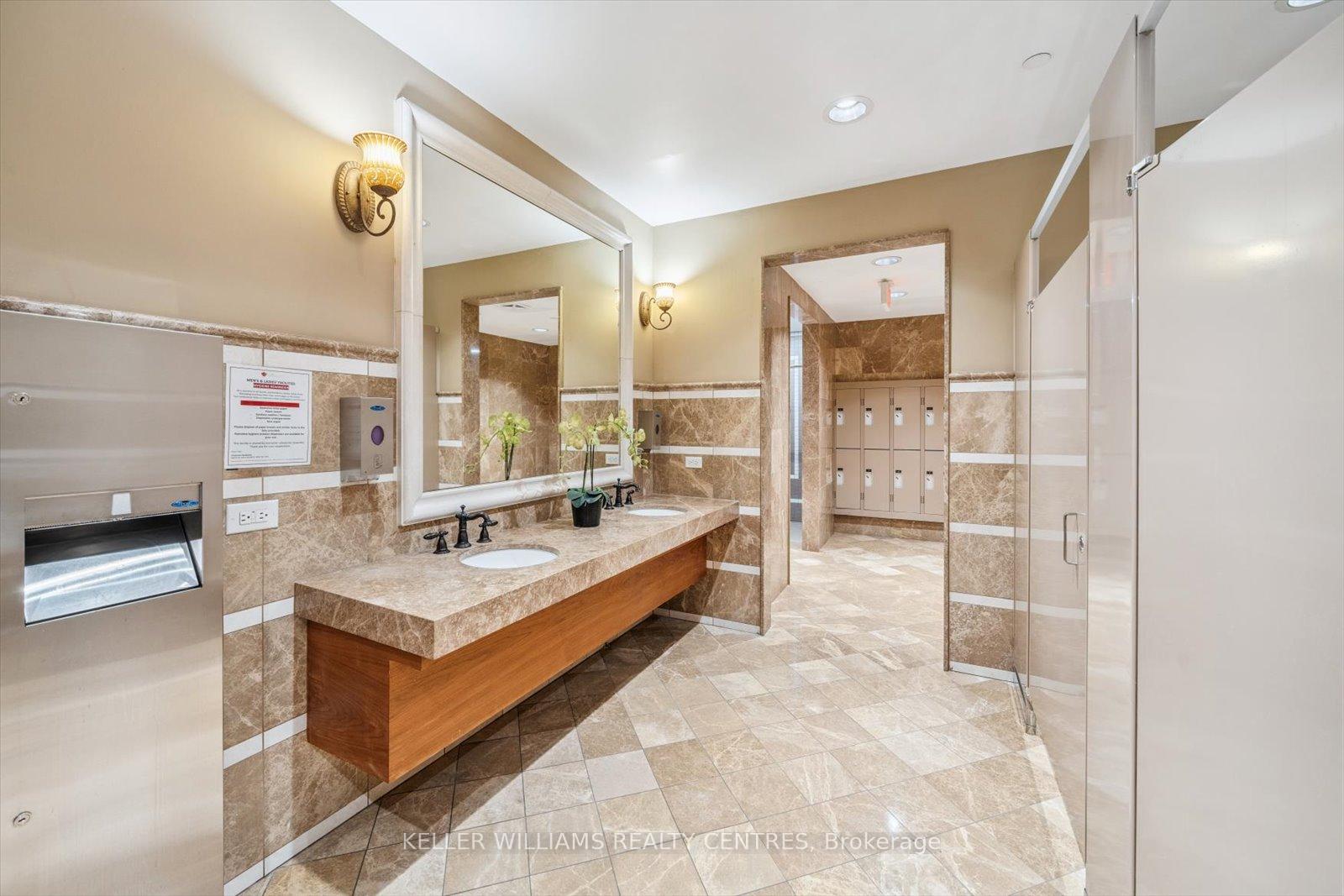 Photo 22 of Unit 902, 9245 Jane Street, Vaughan, Maple — HOMEH