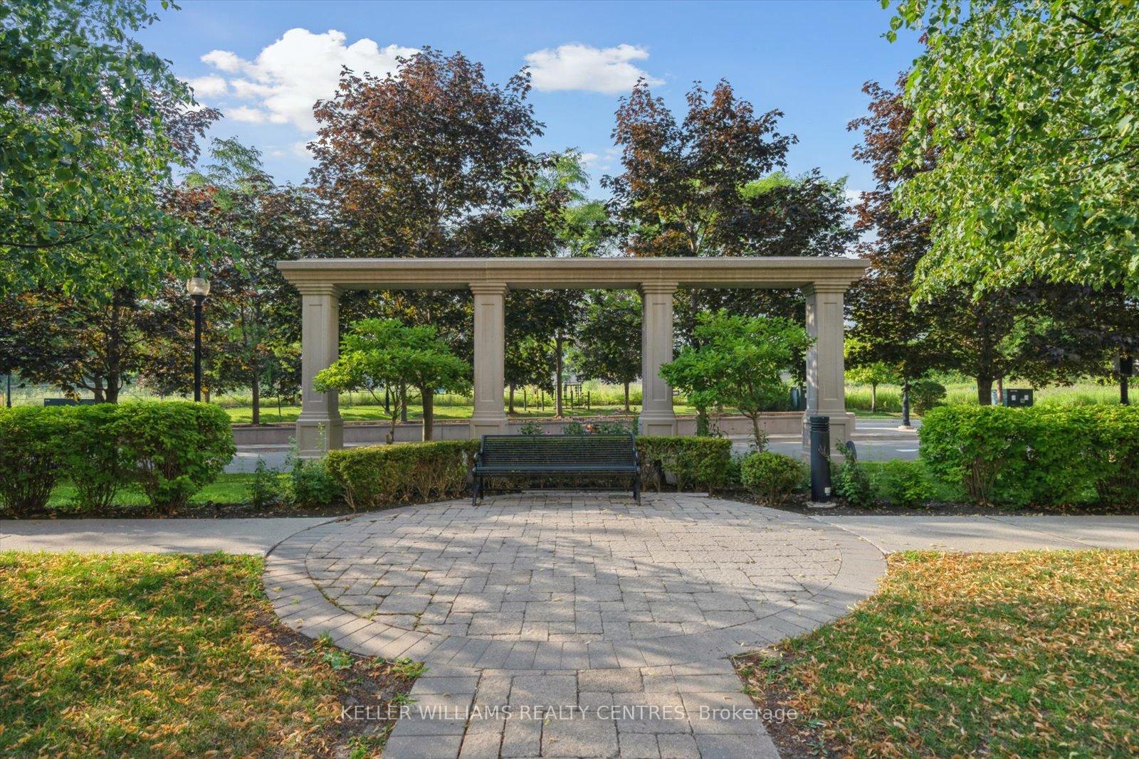Photo 23 of Unit 902, 9245 Jane Street, Vaughan, Maple — HOMEH