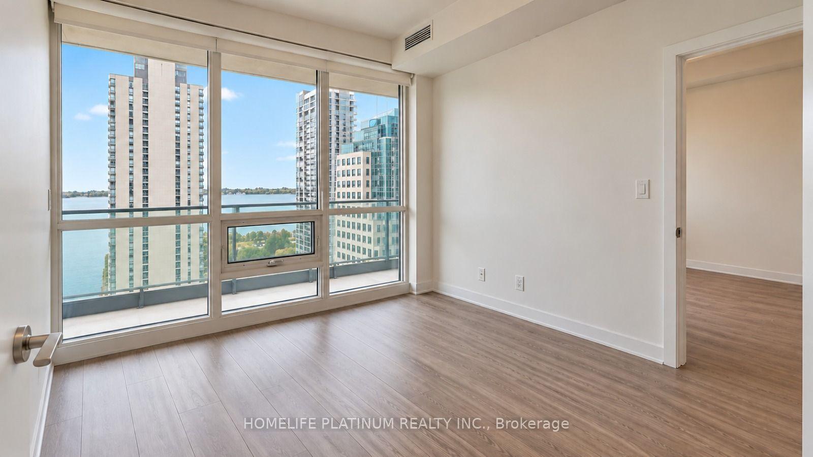Photo 3 of Unit 2009, 33 Bay Street, Toronto, Waterfront Communities — HOMEH