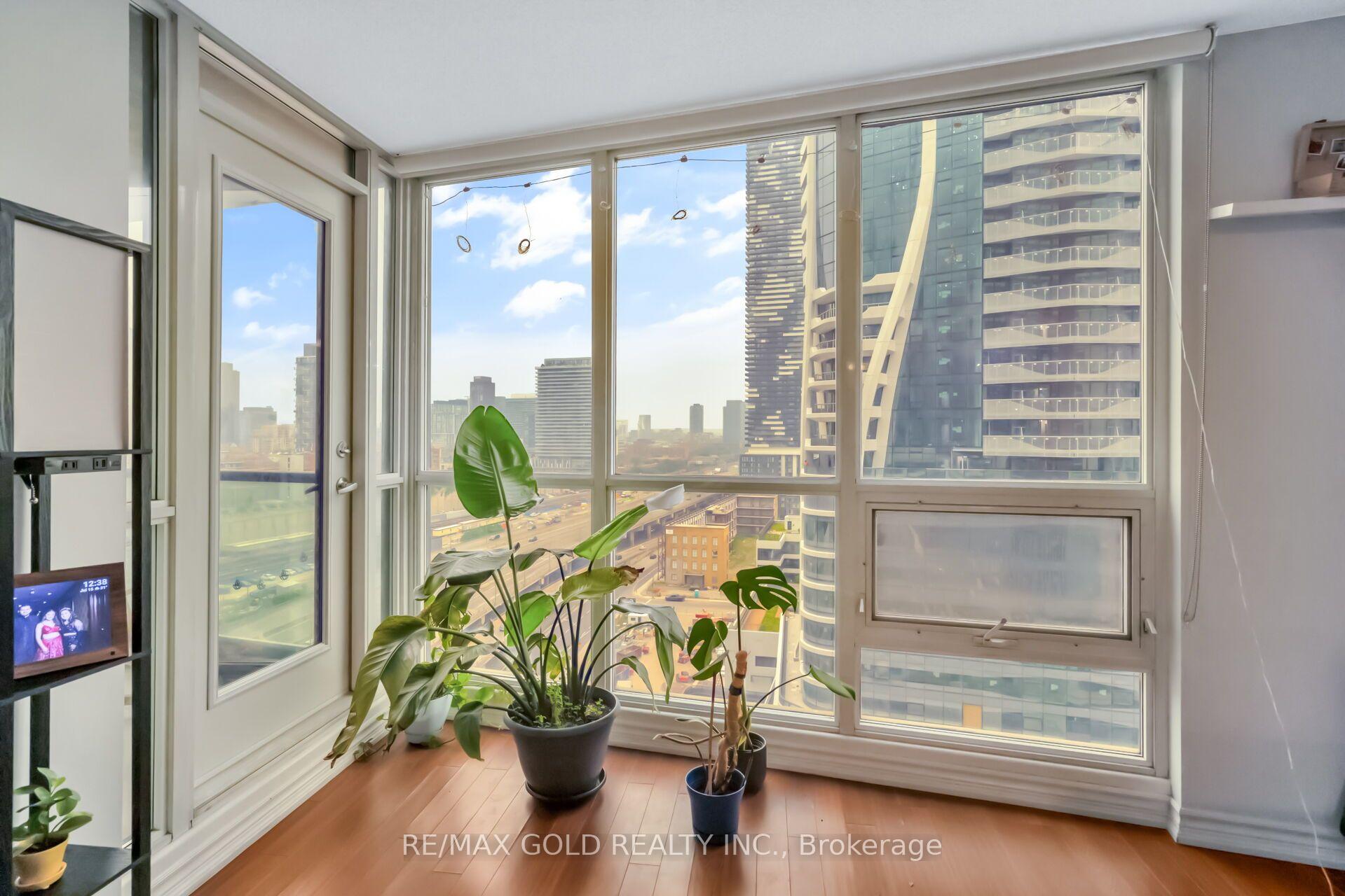 Photo 25 of Unit 1808, 16 Yonge Street, Toronto, Waterfront Communities — HOMEH