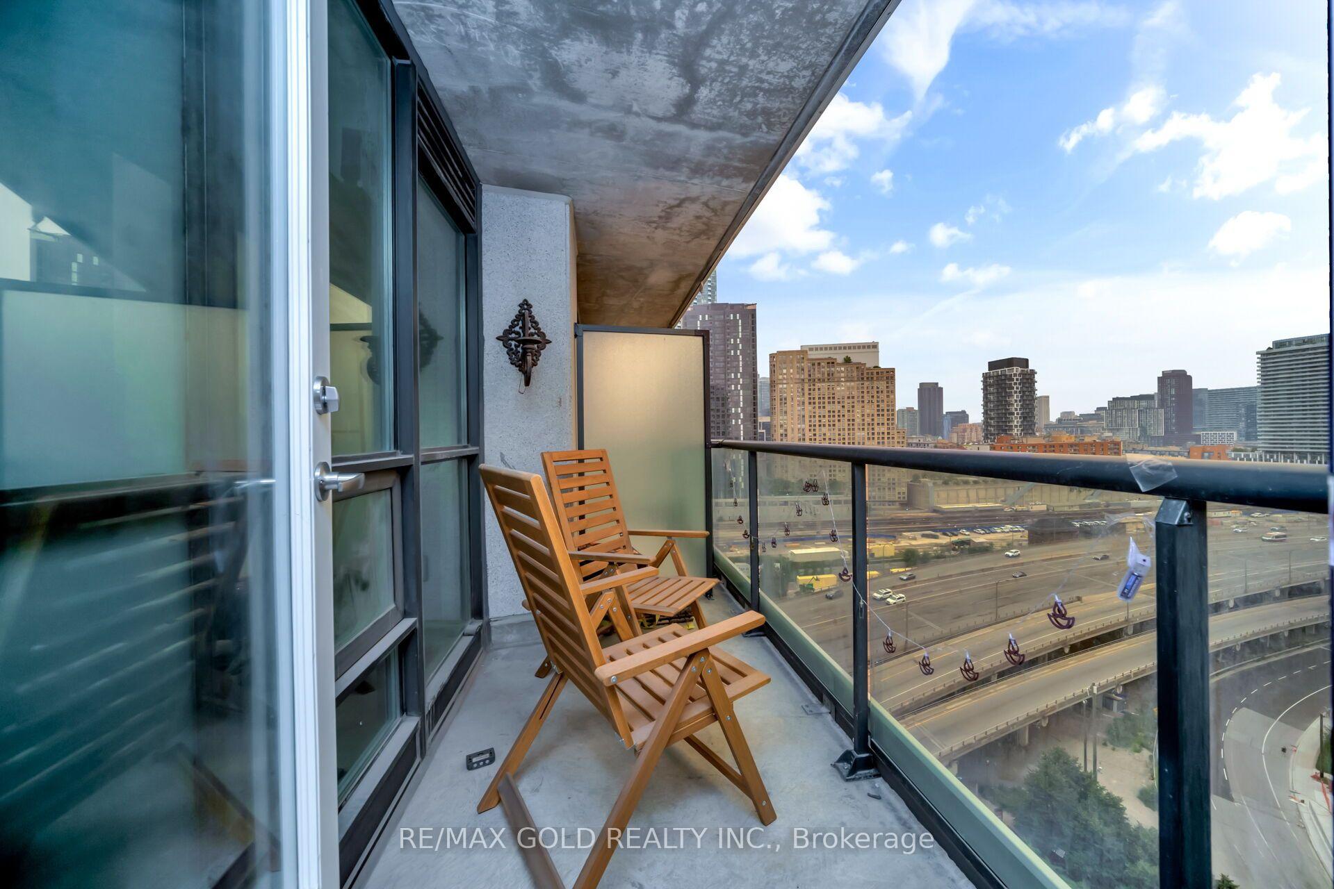 Photo 31 of Unit 1808, 16 Yonge Street, Toronto, Waterfront Communities — HOMEH