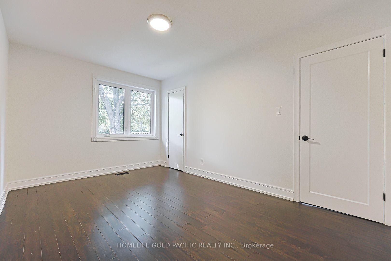 Photo 8 of 314 Wenlock Avenue, Richmond Hill, Harding — HOMEH