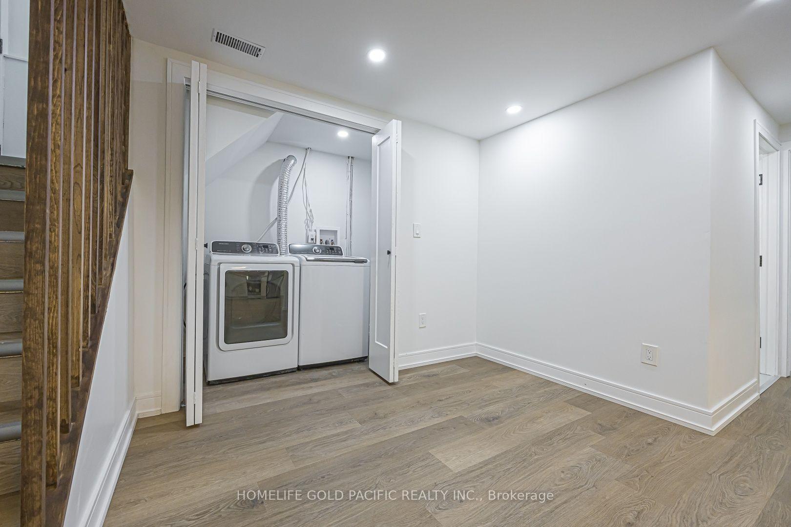 Photo 17 of 314 Wenlock Avenue, Richmond Hill, Harding — HOMEH