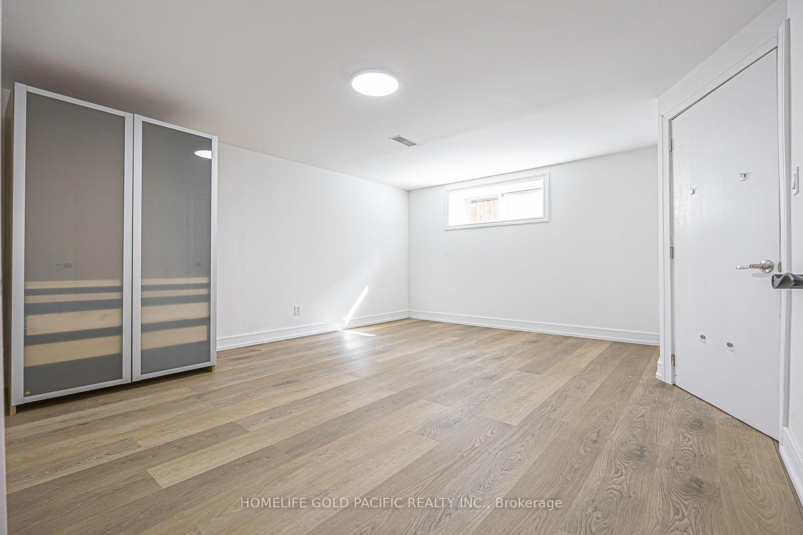 Photo 20 of 314 Wenlock Avenue, Richmond Hill, Harding — HOMEH