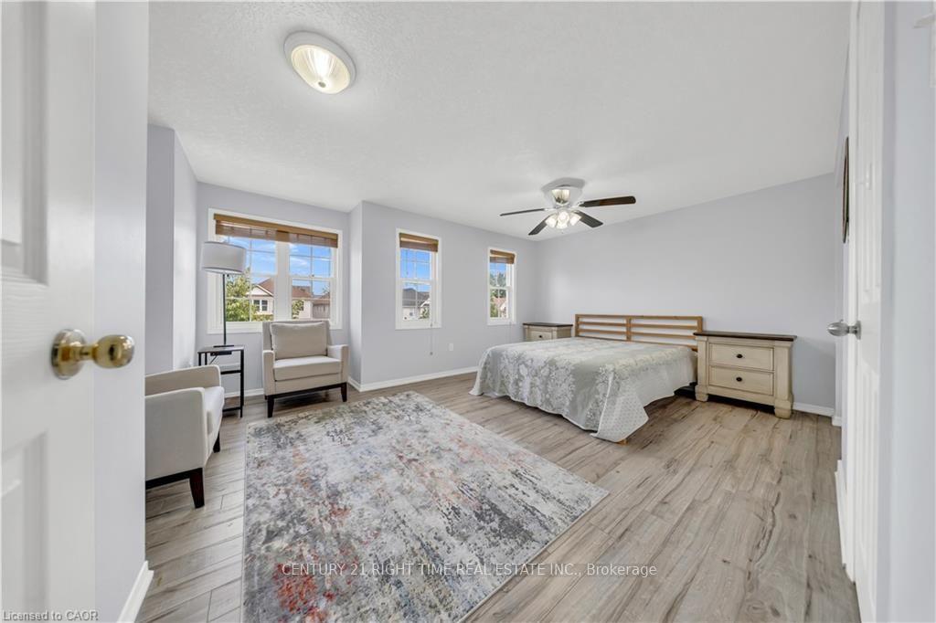 Photo 22 of 425 Speckled Alder Street, Waterloo, Erbsville/Laurelwood — HOMEH