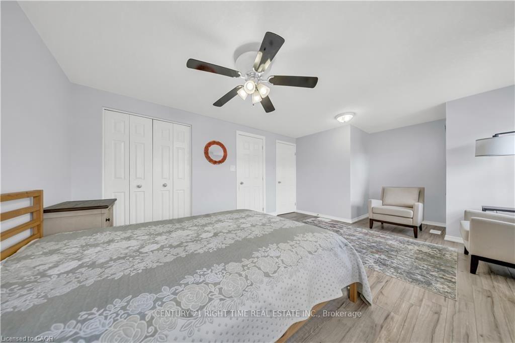 Photo 24 of 425 Speckled Alder Street, Waterloo, Erbsville/Laurelwood — HOMEH