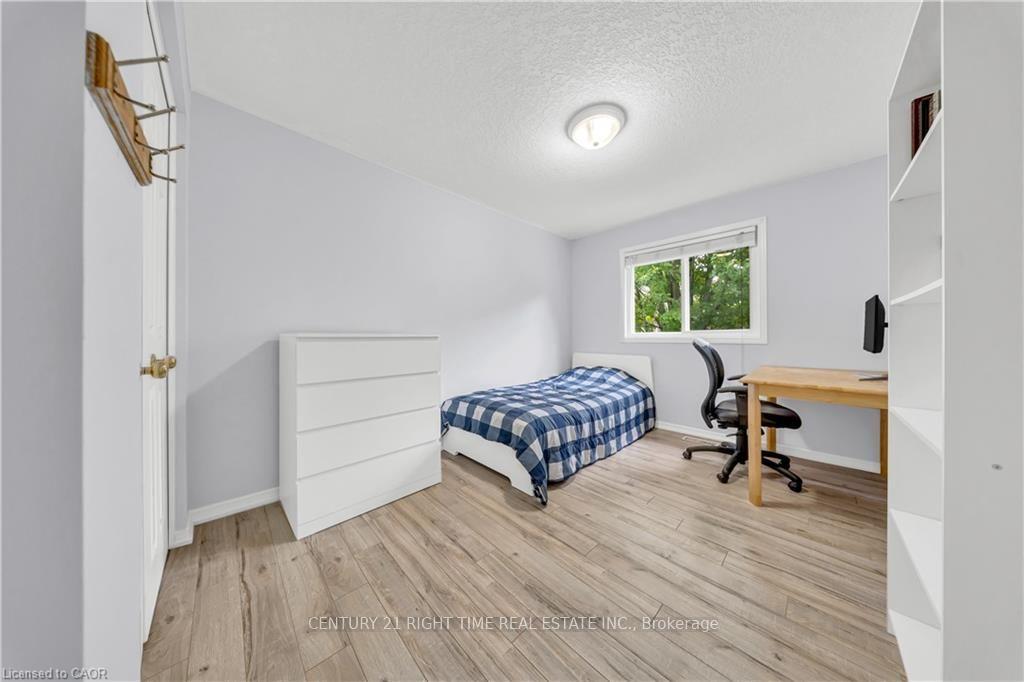 Photo 30 of 425 Speckled Alder Street, Waterloo, Erbsville/Laurelwood — HOMEH