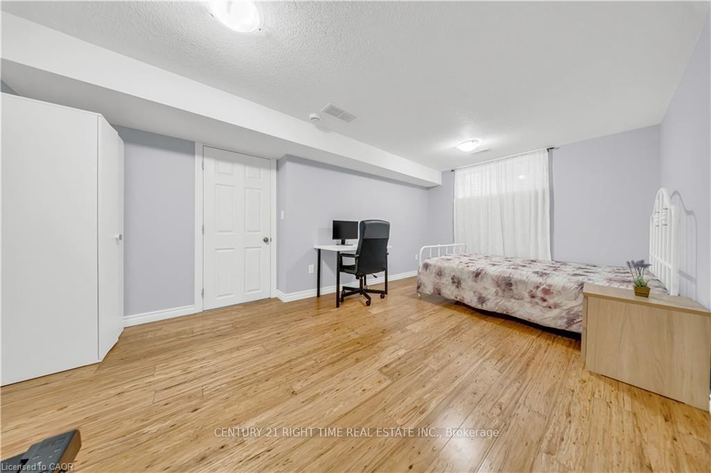 Photo 37 of 425 Speckled Alder Street, Waterloo, Erbsville/Laurelwood — HOMEH