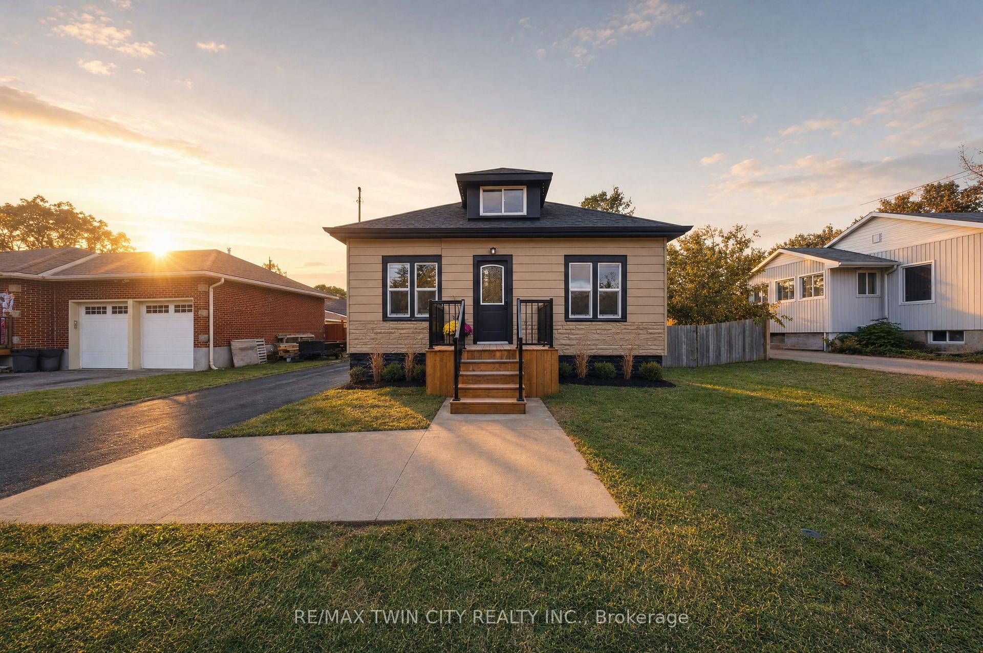 Photo 1 of 24 Park Road N, Brantford, Echo Place — HOMEH