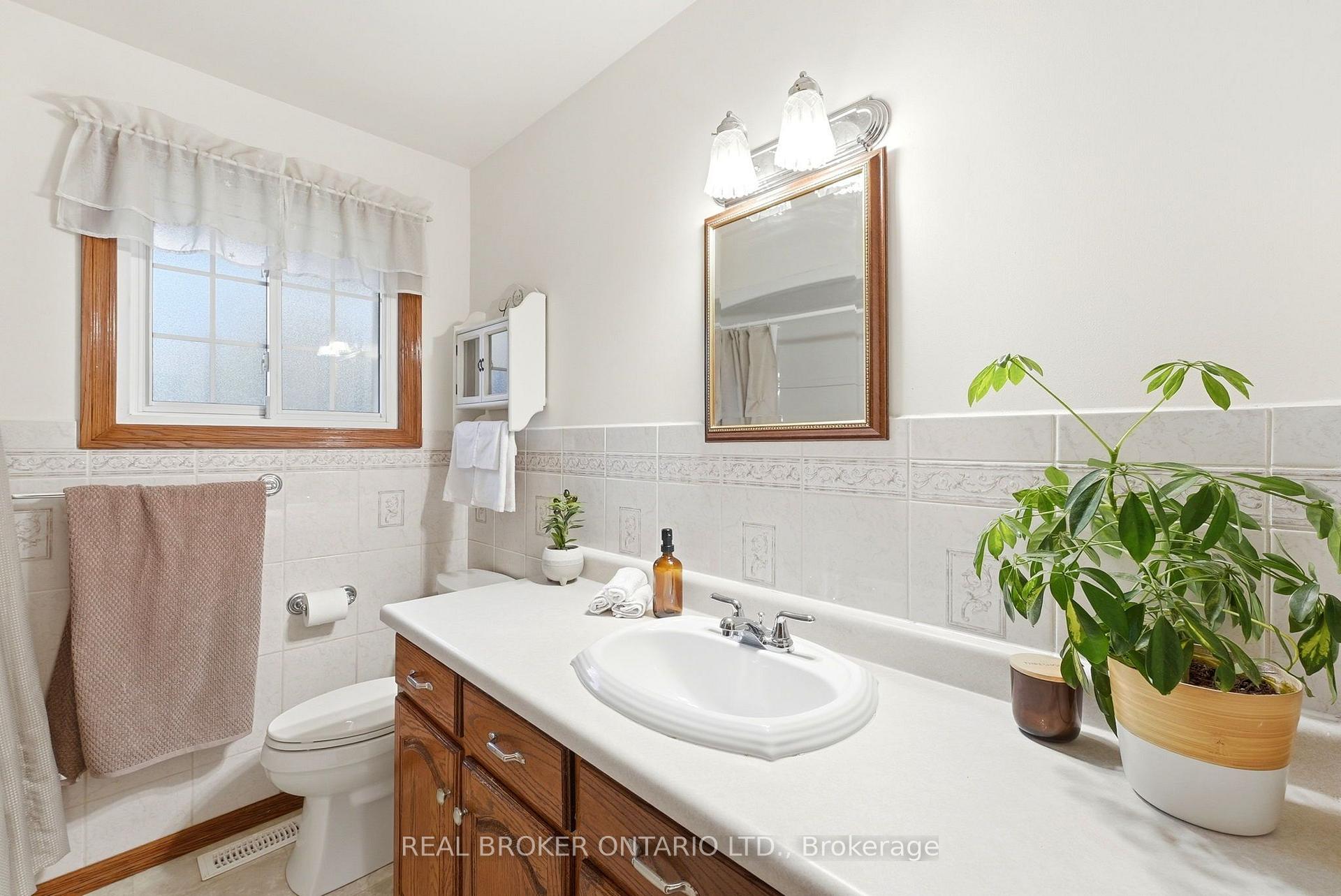 Photo 15 of 7 Edward Street, Perth East, Milverton — HOMEH