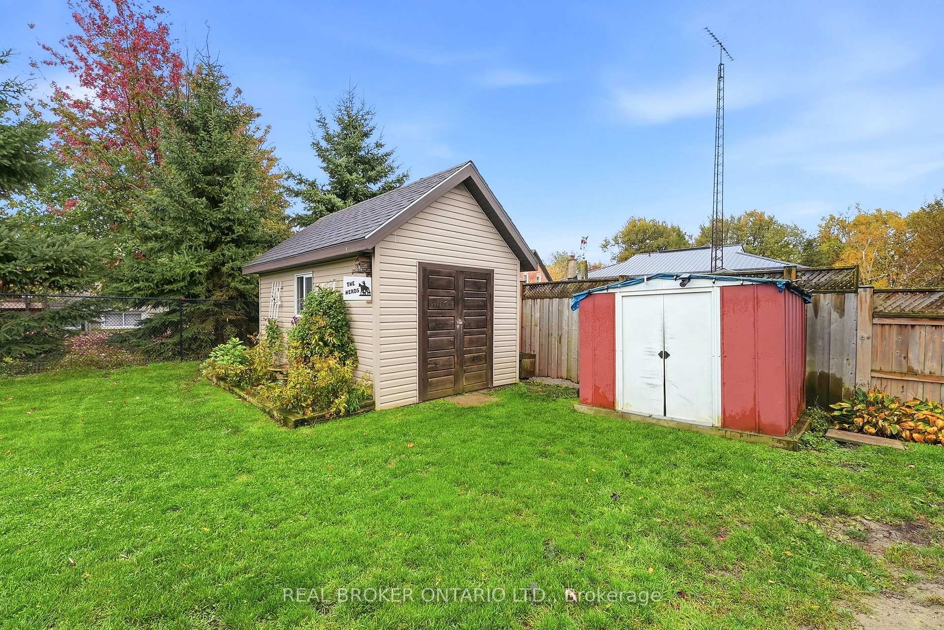 Photo 36 of 7 Edward Street, Perth East, Milverton — HOMEH