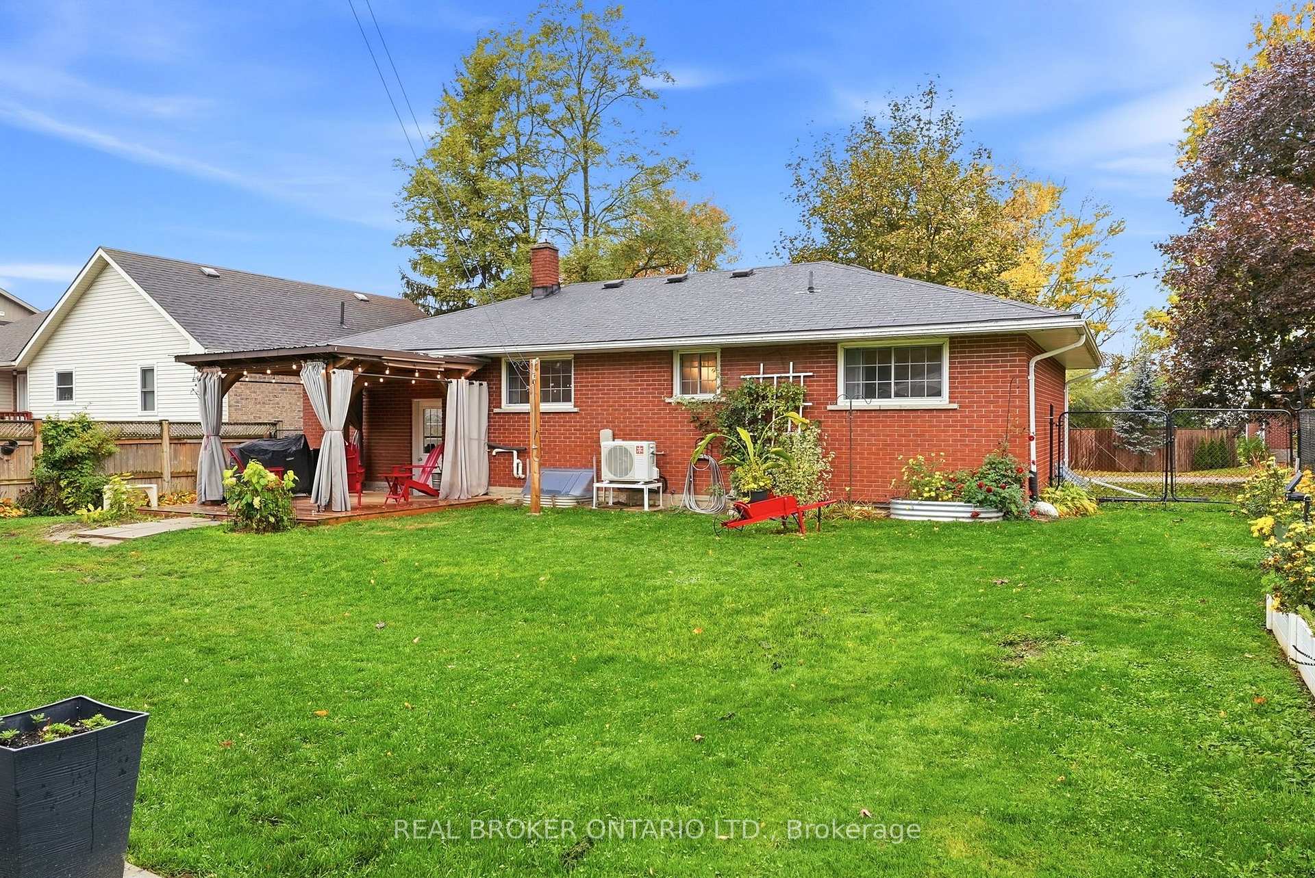 Photo 38 of 7 Edward Street, Perth East, Milverton — HOMEH