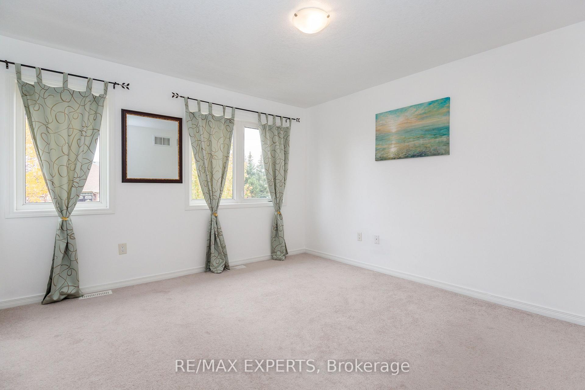 Photo 24 of Unit 11, 75 Prince William Way, Barrie, Innis-Shore — HOMEH