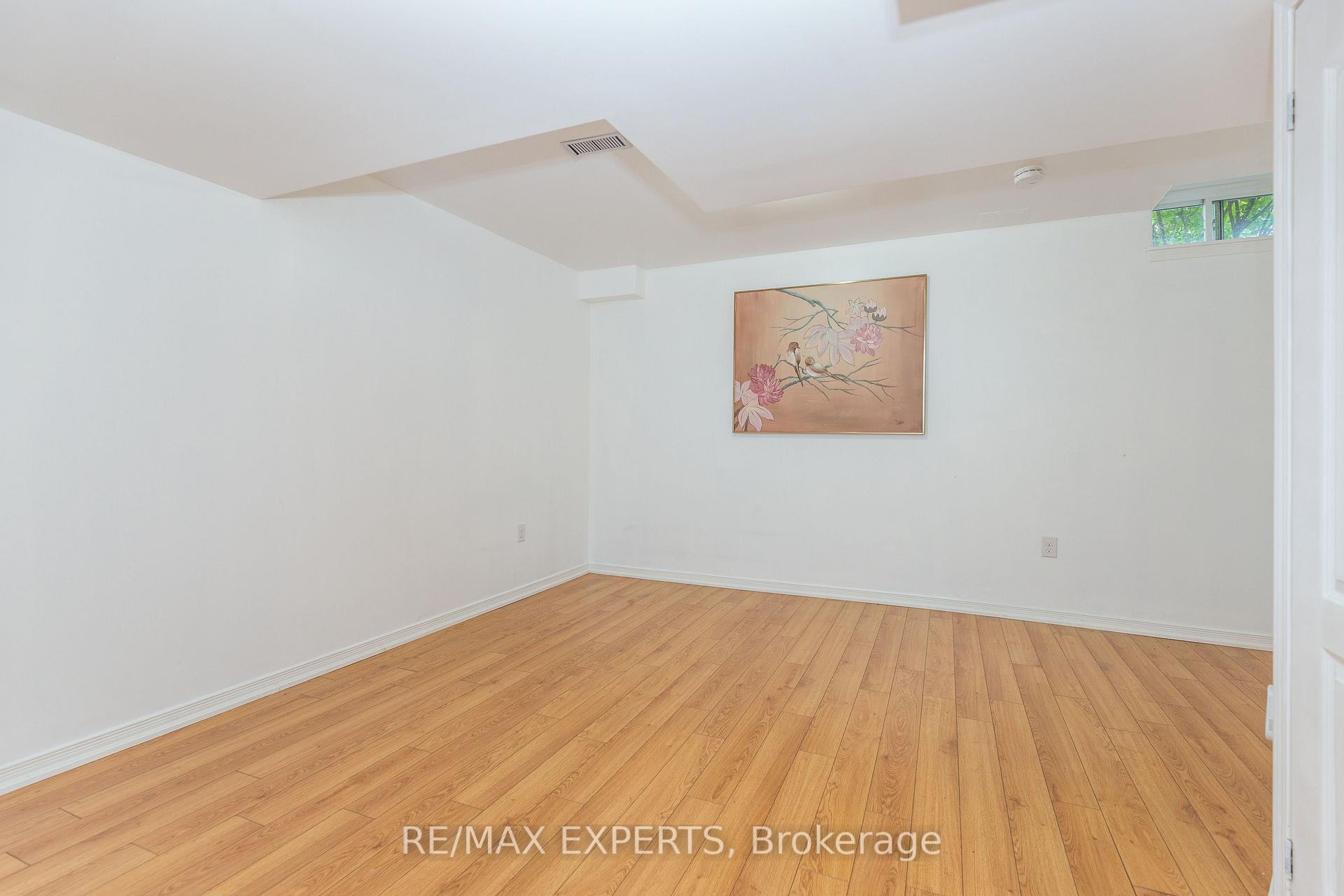 Photo 29 of Unit 11, 75 Prince William Way, Barrie, Innis-Shore — HOMEH