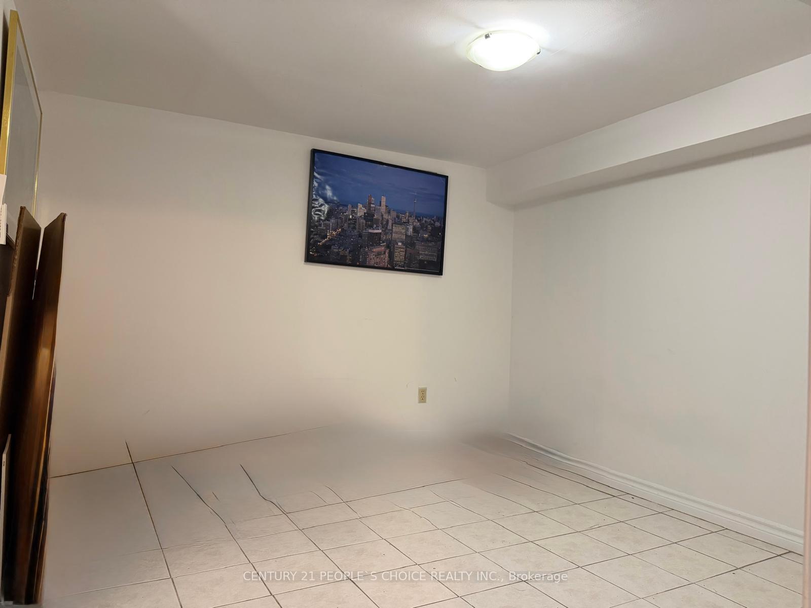 Photo 19 of 10 Juliana Square, Brampton, Northgate — HOMEH