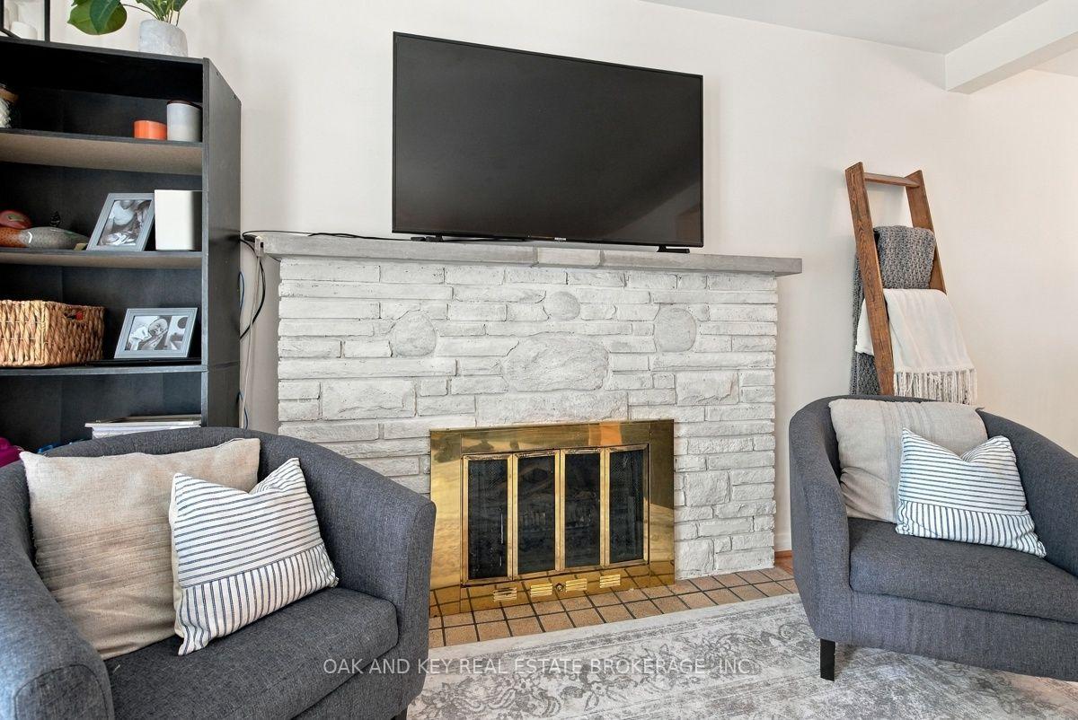 Photo 7 of 446 Scenic Drive, London, South J — HOMEH