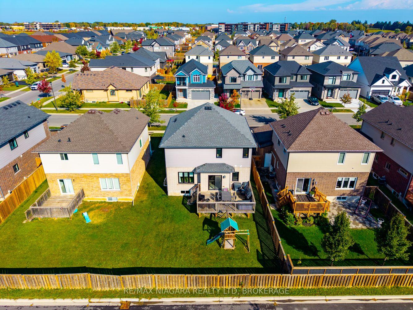 Photo 29 of 6 Bergenstein Crescent, Pelham, Fonthill — HOMEH