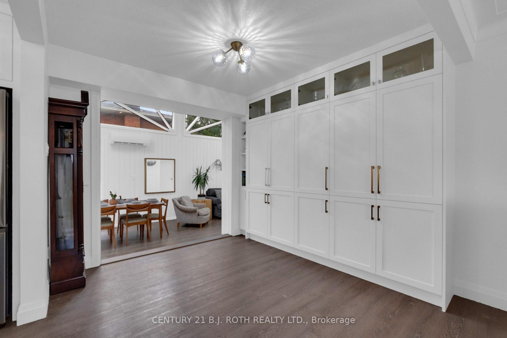 Photo 11 of 254 Grove Street E, Barrie, Wellington — HOMEH