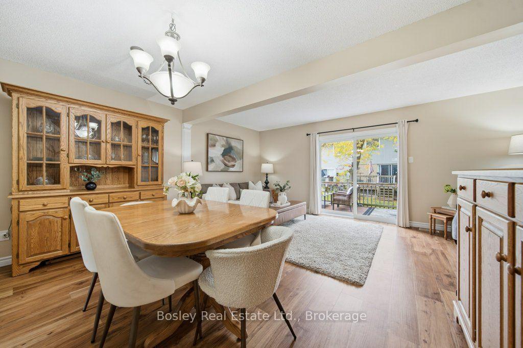 Photo 8 of Unit Unit 28, 255 Northlake Drive, Waterloo, North Lakeshore — HOMEH