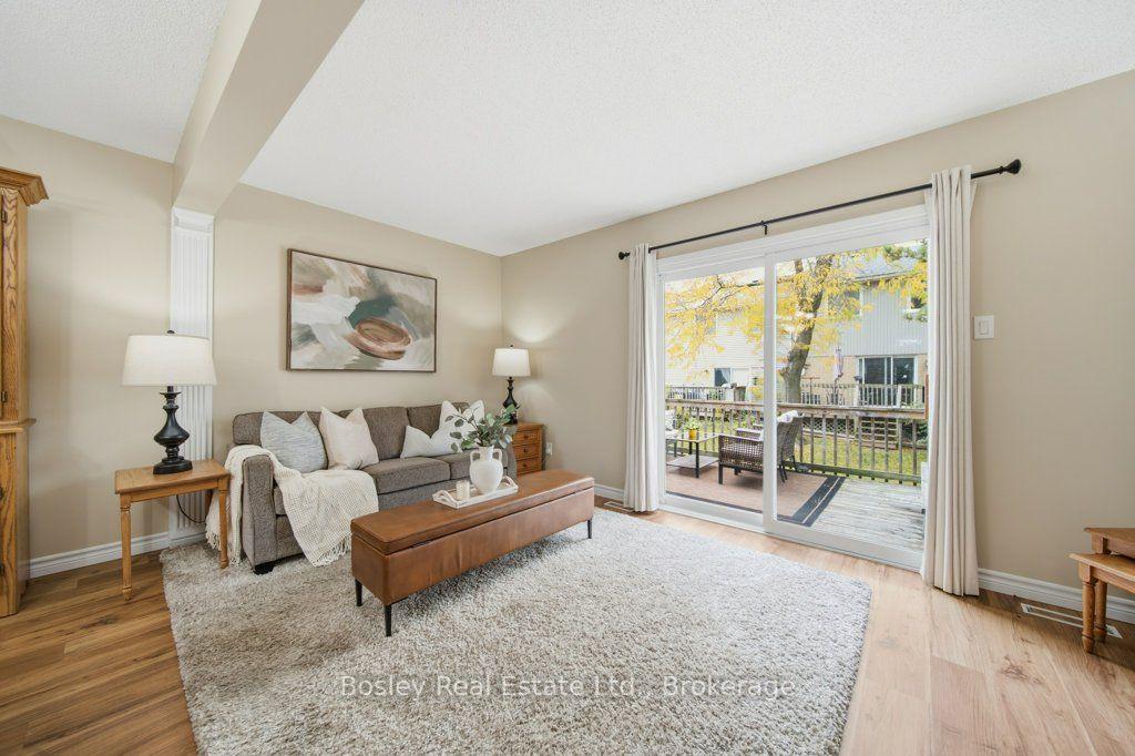 Photo 11 of Unit Unit 28, 255 Northlake Drive, Waterloo, North Lakeshore — HOMEH