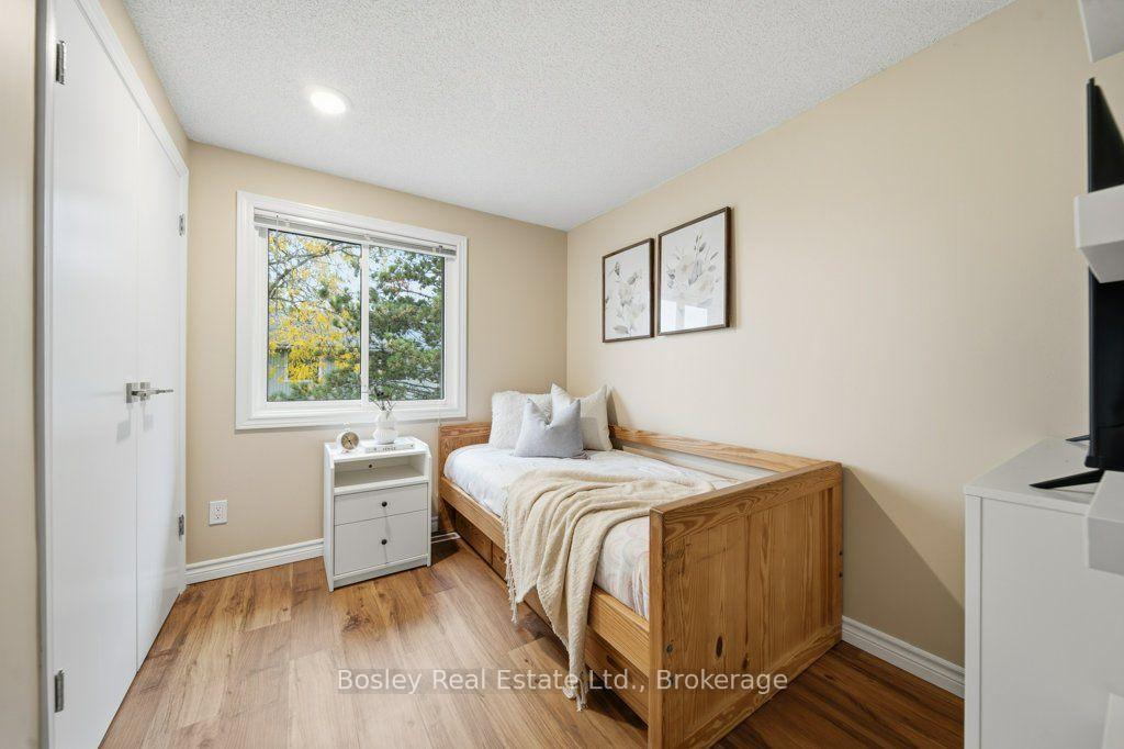 Photo 19 of Unit Unit 28, 255 Northlake Drive, Waterloo, North Lakeshore — HOMEH