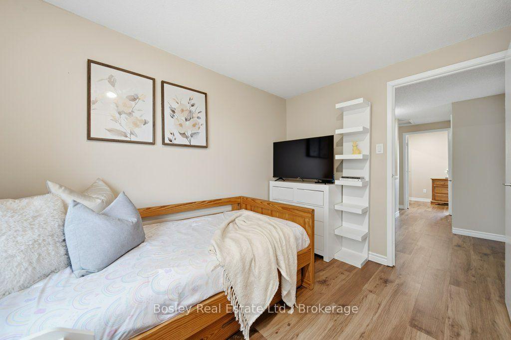 Photo 20 of Unit Unit 28, 255 Northlake Drive, Waterloo, North Lakeshore — HOMEH