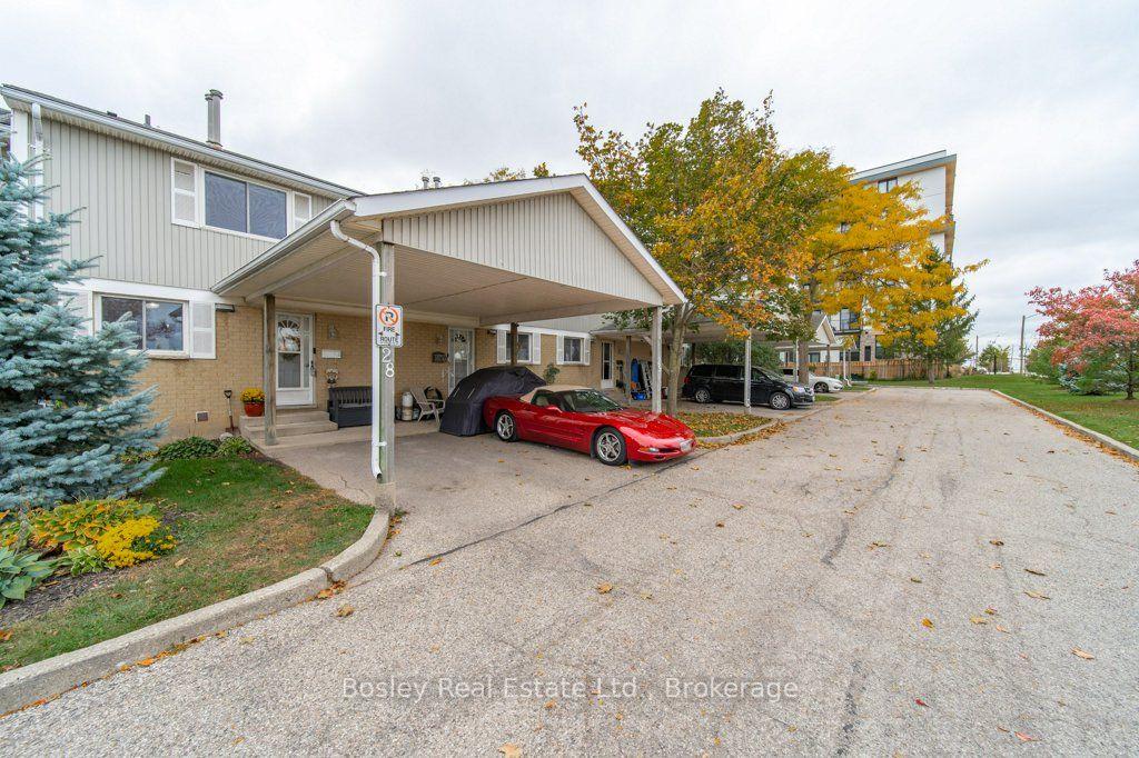 Photo 38 of Unit Unit 28, 255 Northlake Drive, Waterloo, North Lakeshore — HOMEH