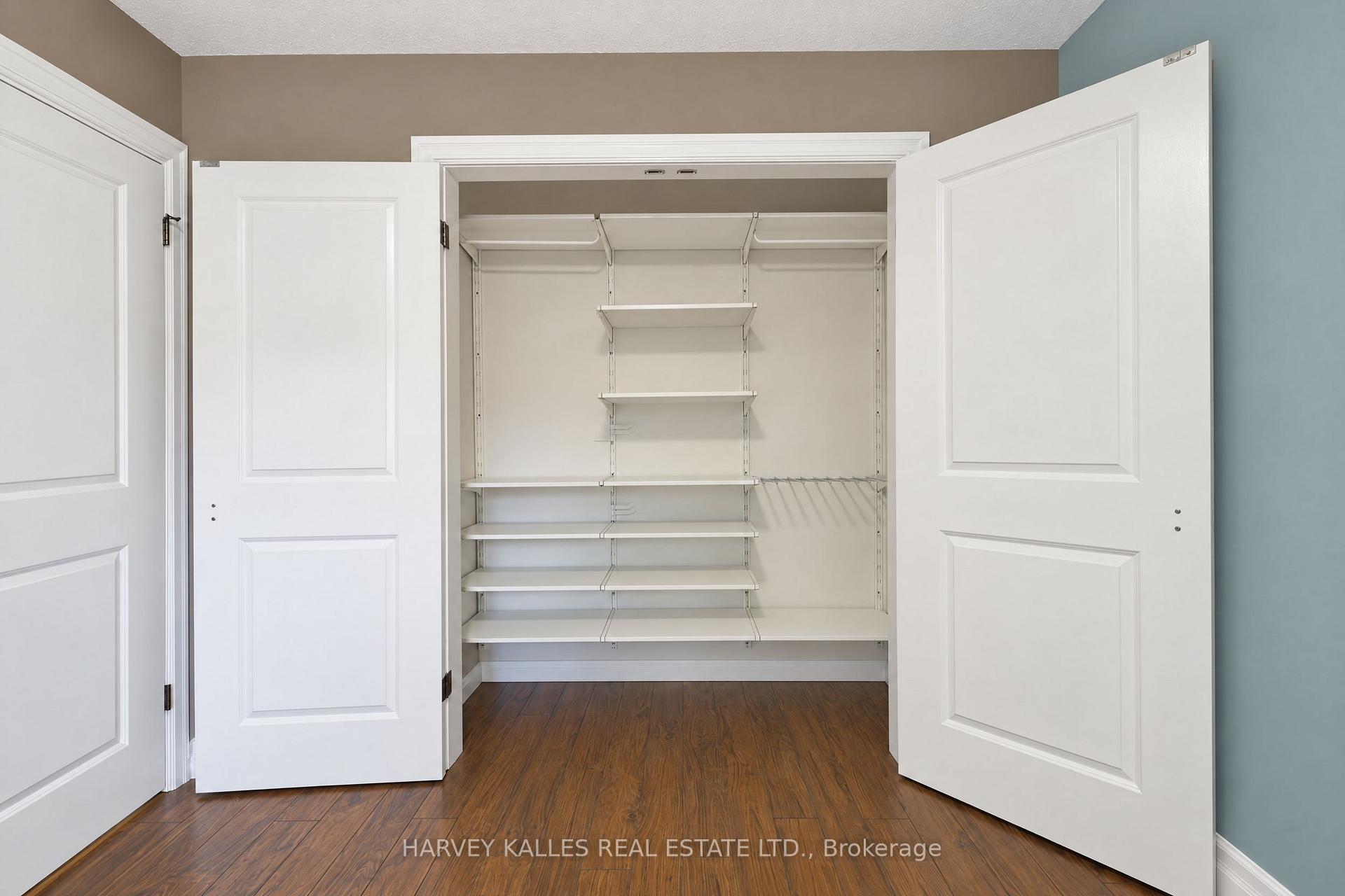 Photo 19 of 2429 Overton Drive, Burlington, Brant Hills — HOMEH