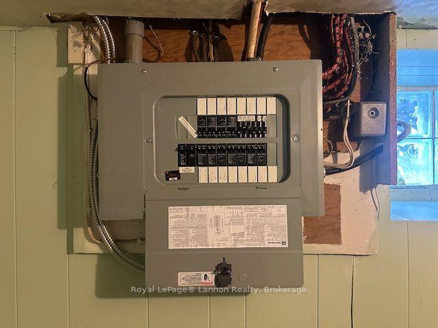 Photo 9 of 41 Machar Avenue, Thunder Bay, Court / Cumberland — HOMEH