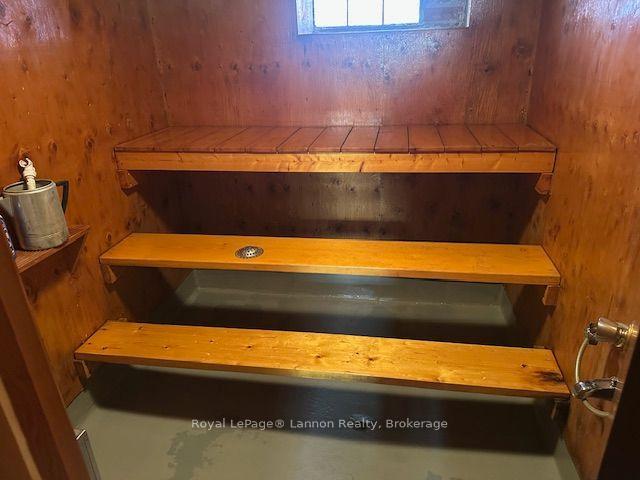 Photo 12 of 41 Machar Avenue, Thunder Bay, Court / Cumberland — HOMEH