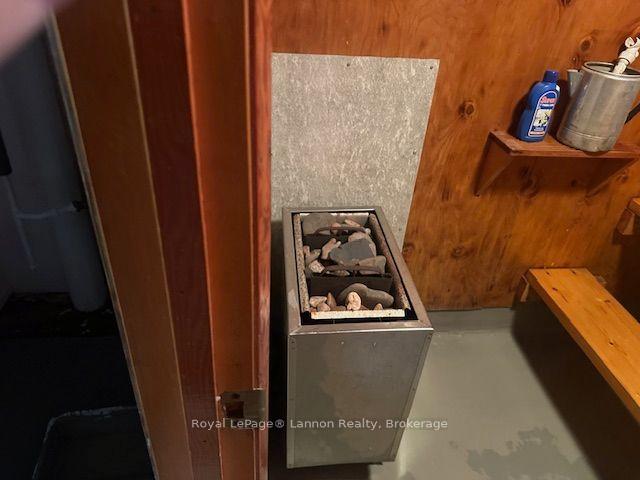Photo 13 of 41 Machar Avenue, Thunder Bay, Court / Cumberland — HOMEH