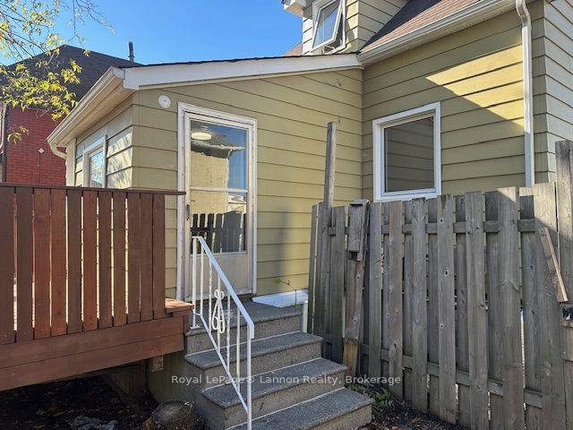 Photo 16 of 41 Machar Avenue, Thunder Bay, Court / Cumberland — HOMEH