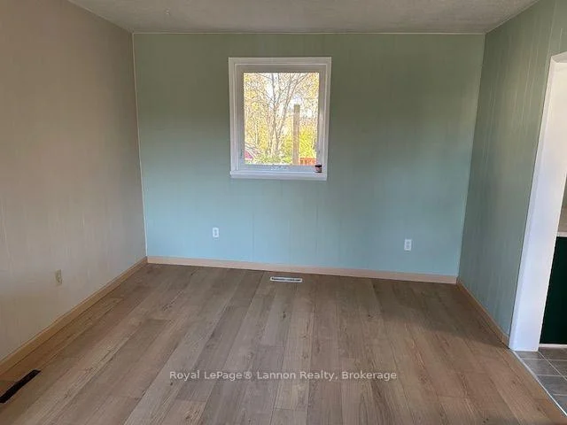 Photo 22 of 41 Machar Avenue, Thunder Bay, Court / Cumberland — HOMEH