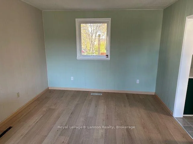 Photo 23 of 41 Machar Avenue, Thunder Bay, Court / Cumberland — HOMEH