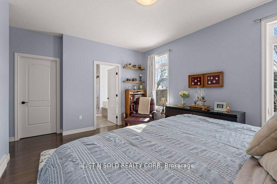 Photo 15 of 892 Roshan Drive, Kingston, City Northwest — HOMEH