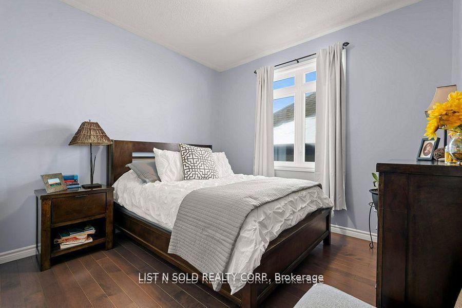 Photo 17 of 892 Roshan Drive, Kingston, City Northwest — HOMEH