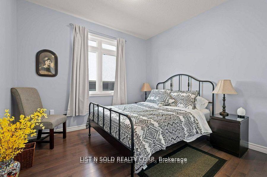 Photo 19 of 892 Roshan Drive, Kingston, City Northwest — HOMEH