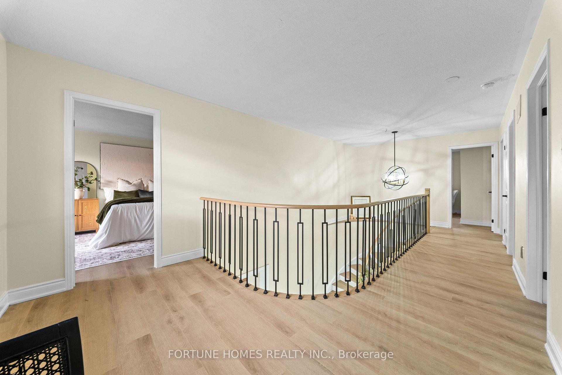 Photo 20 of 1 Ortona Drive, Brampton, Fletcher's Creek South — HOMEH