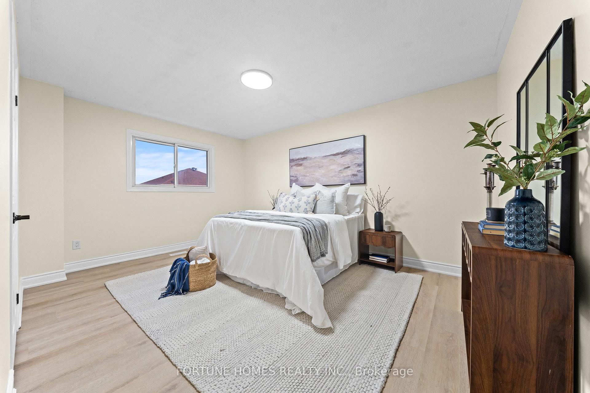 Photo 27 of 1 Ortona Drive, Brampton, Fletcher's Creek South — HOMEH