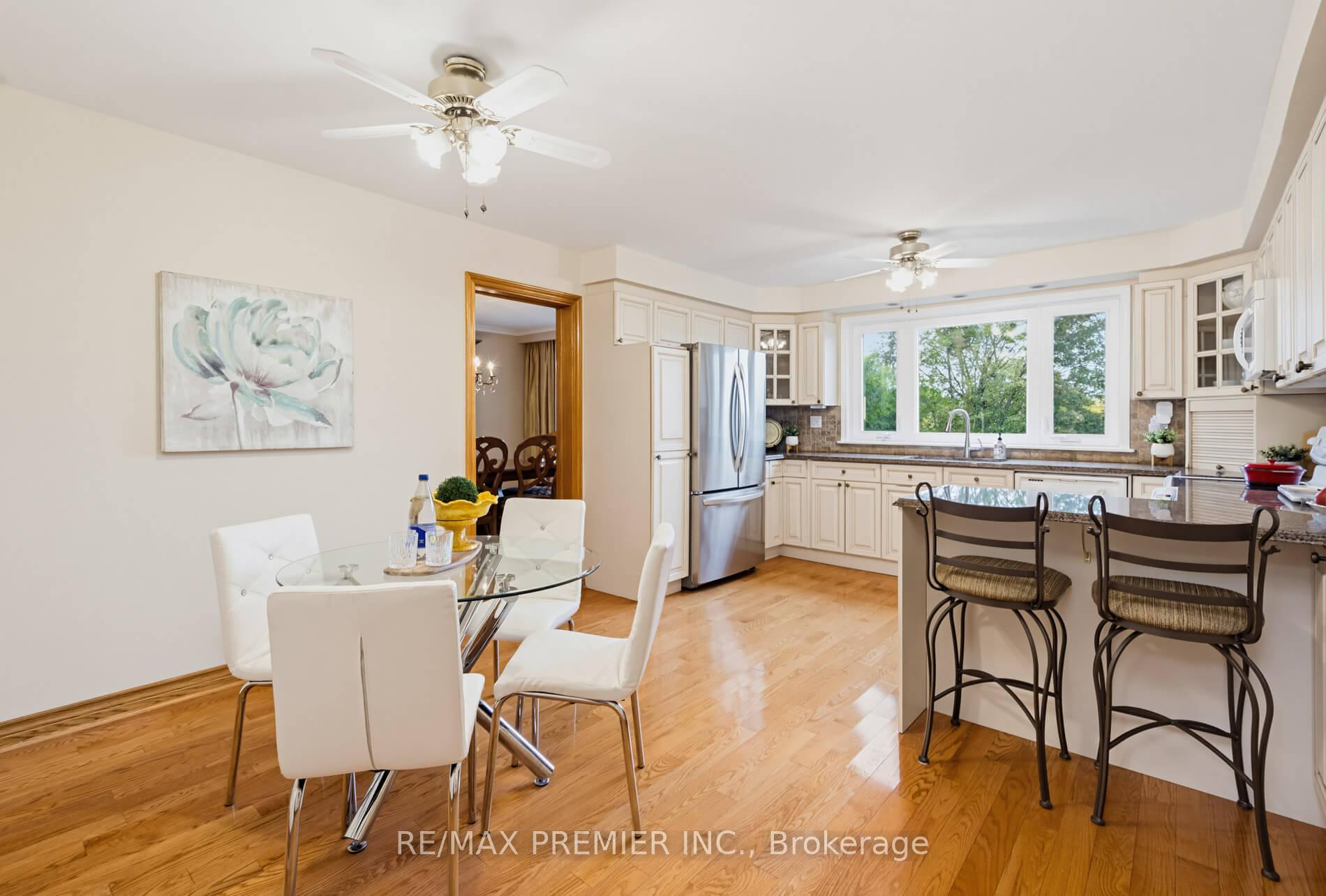Photo 12 of 33 Houston Road, Vaughan, West Woodbridge — HOMEH