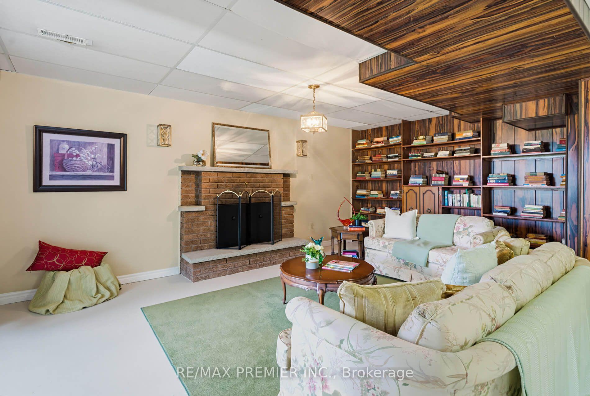 Photo 29 of 33 Houston Road, Vaughan, West Woodbridge — HOMEH