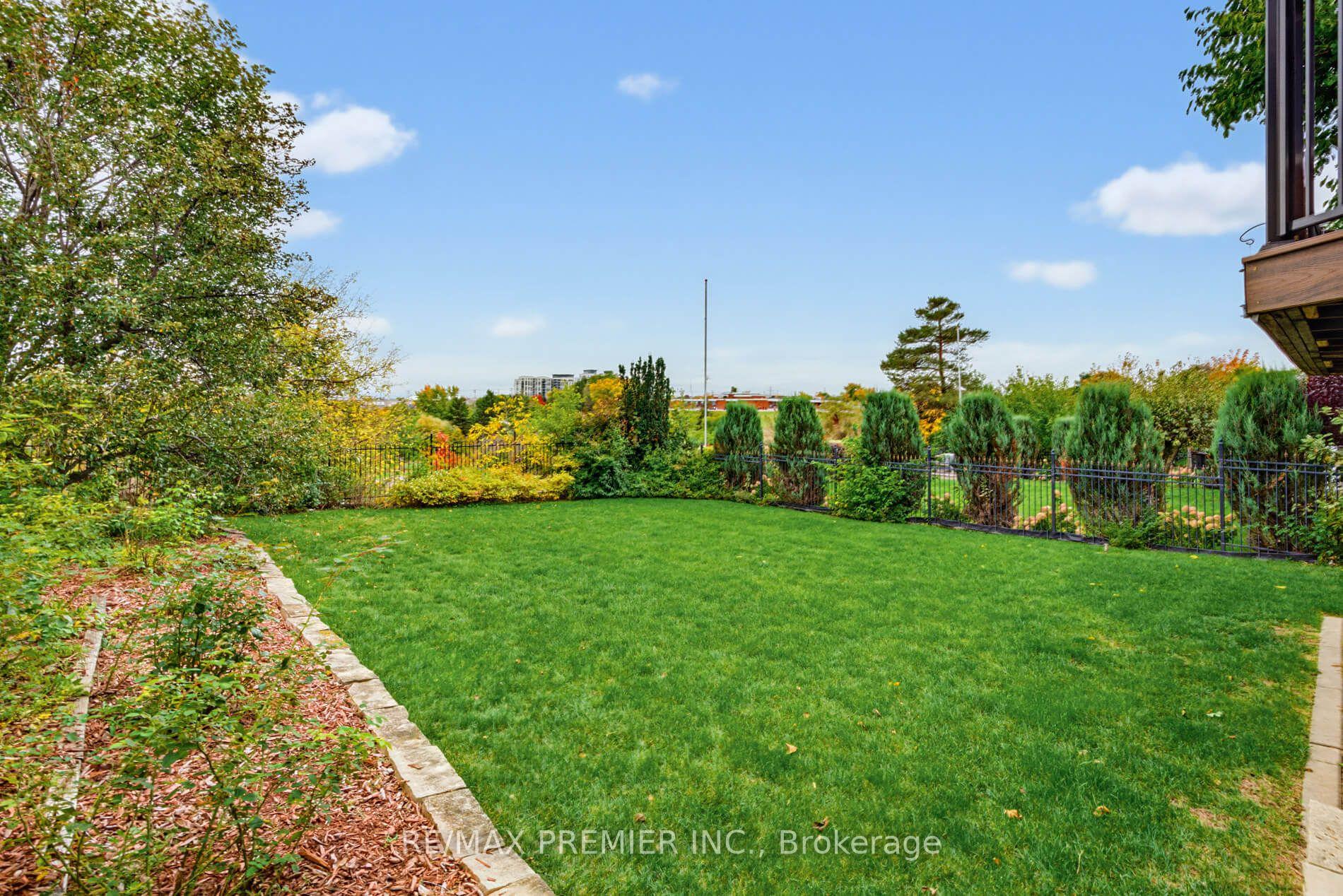 Photo 41 of 33 Houston Road, Vaughan, West Woodbridge — HOMEH