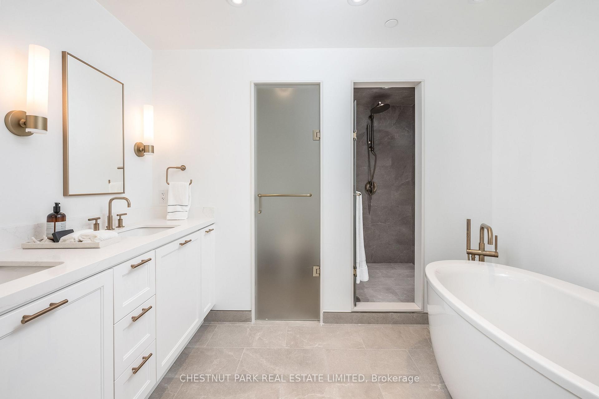 Photo 10 of Unit 513, 1 Strathgowan Avenue, Toronto, Lawrence Park South — HOMEH